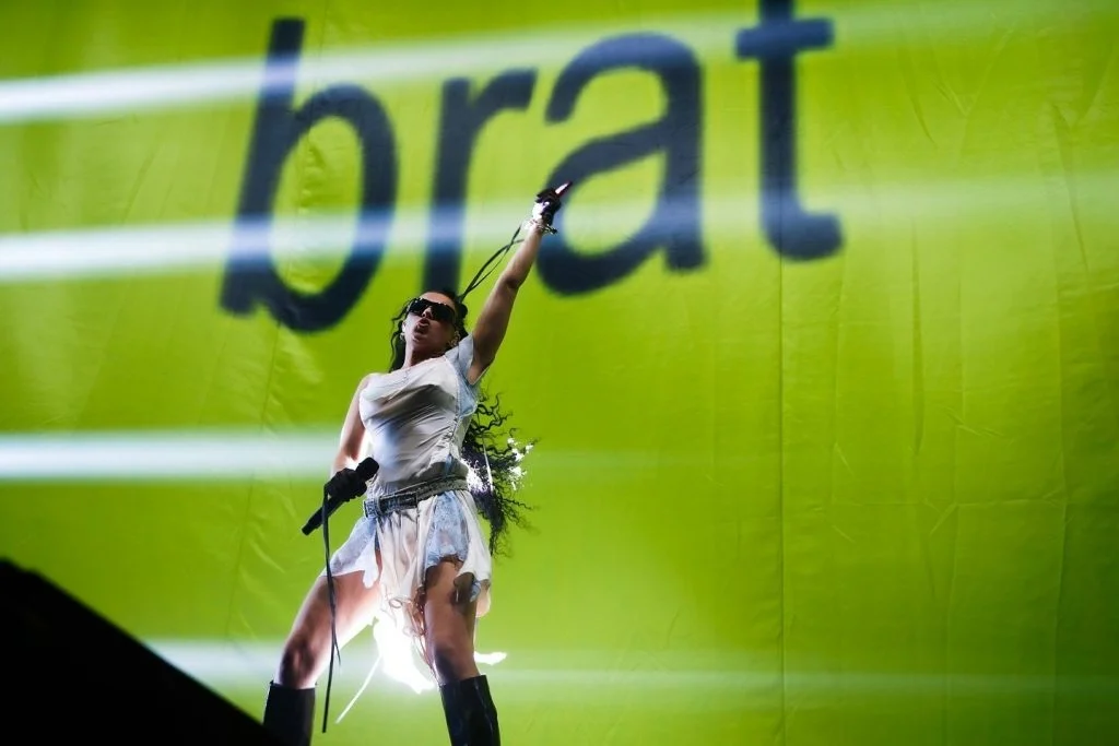 Charli XCX, Brat, et l'année où le vert lime a tout pris