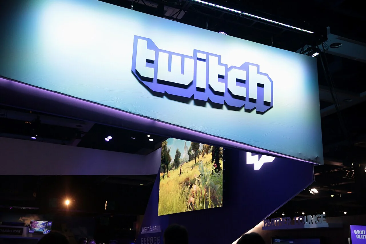 Twitch ouvre la monétisation à tous les streamers, et les réactions sont explosives