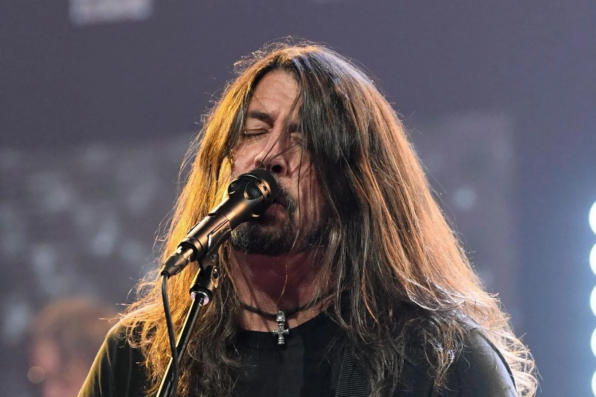 Foo Fighters relance le stade avec Ilan Rubin : la Take Cover Tour est lancée