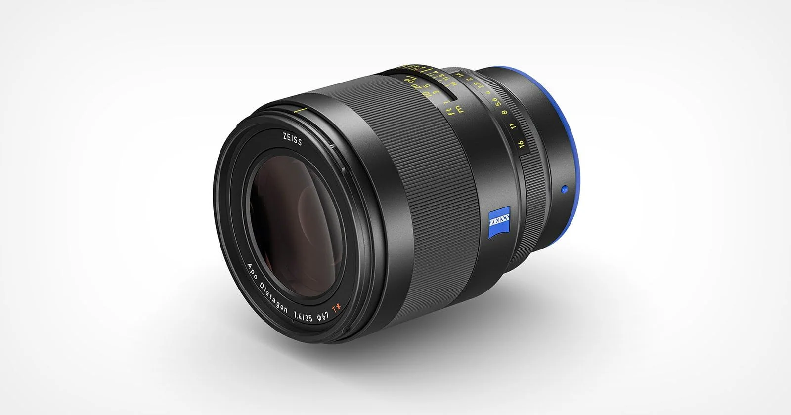 Zeiss tease « la prochaine avancée majeure » et complète sa gamme Otus ML