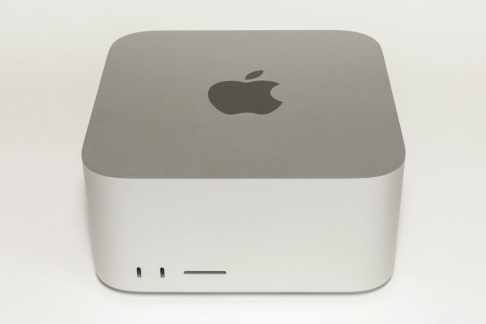 Apple repousse ses Mac Studio et Mac mini à octobre, plombé par la pénurie de RAM