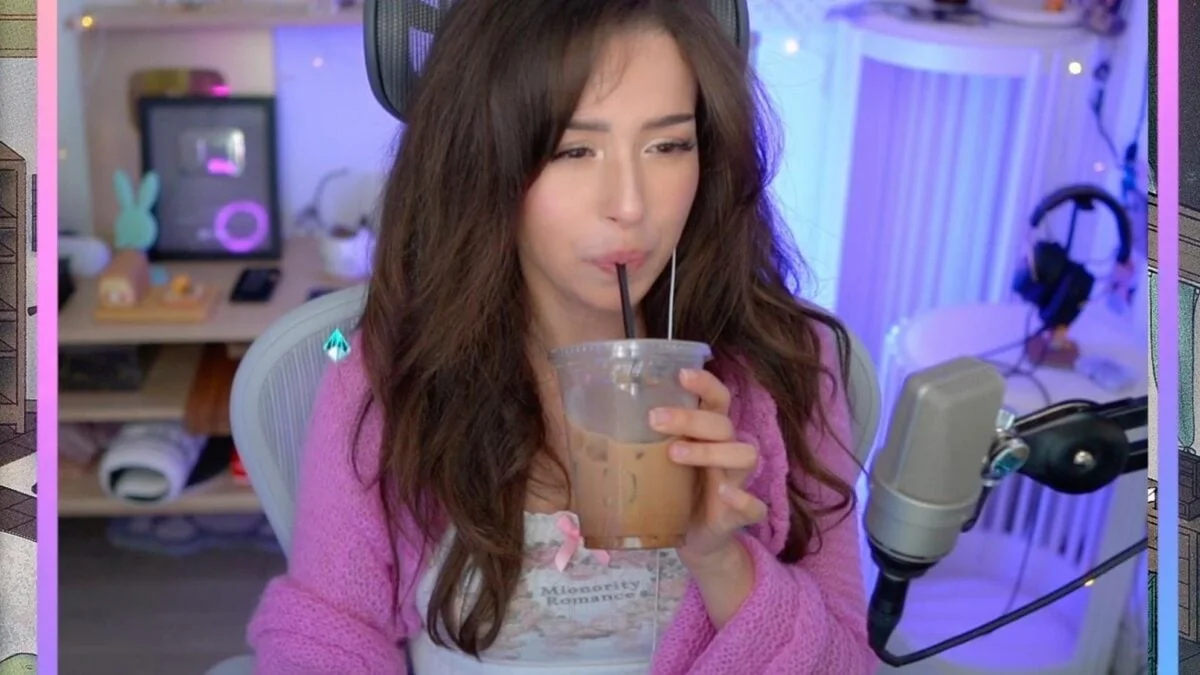 Pokimane en stream, au cœur du débat sur la migration des streamers vers Kick
