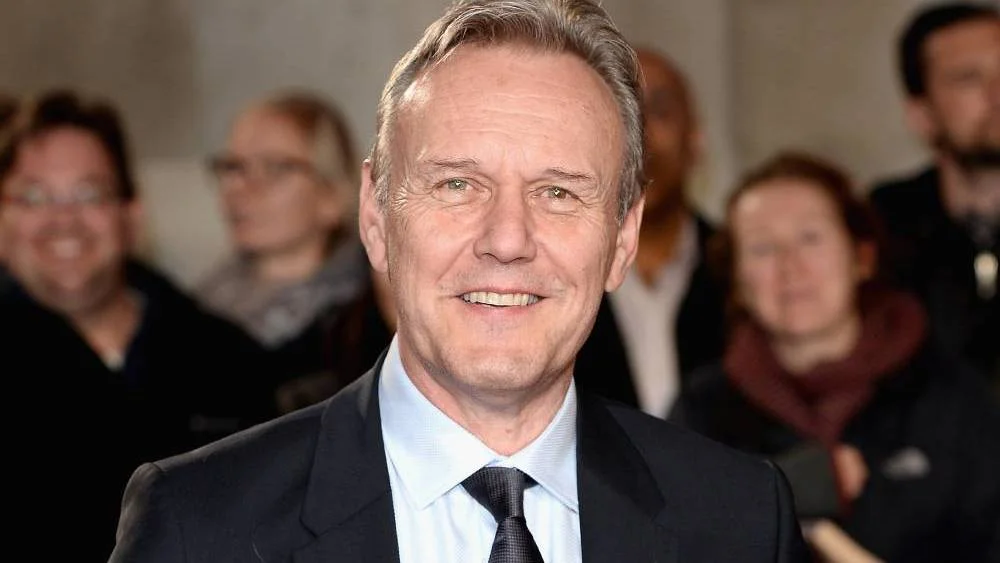 Anthony Head, le Giles de Buffy, s'éteint à 72 ans : les hommages d'une génération
