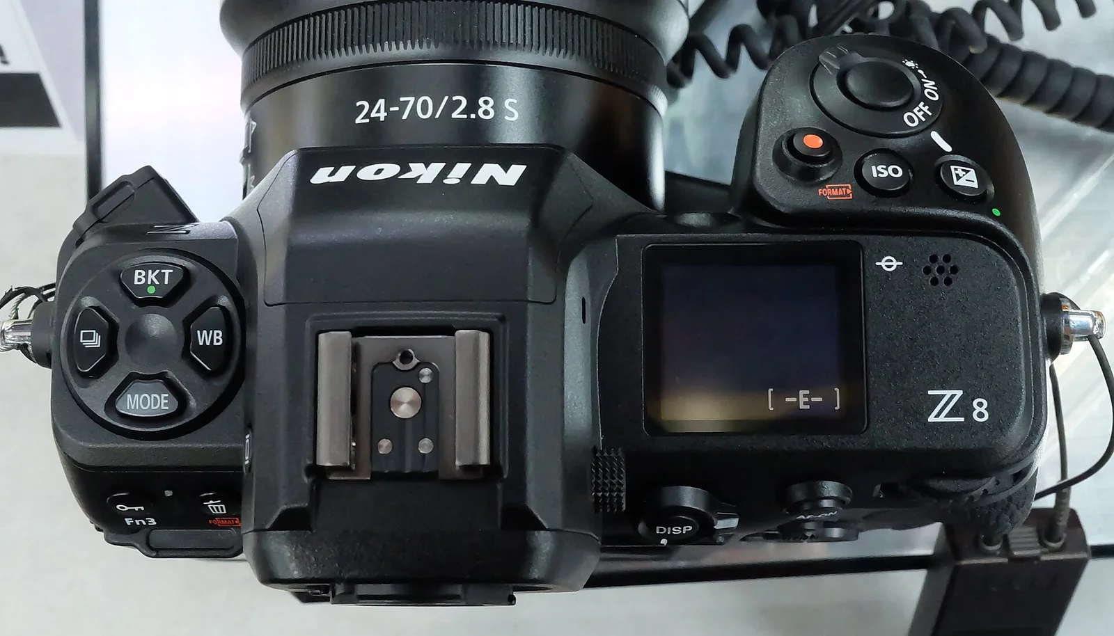 Nikon prépare un hybride APS-C pro : capteur stacké 45 MP et ambitions de mini Z9