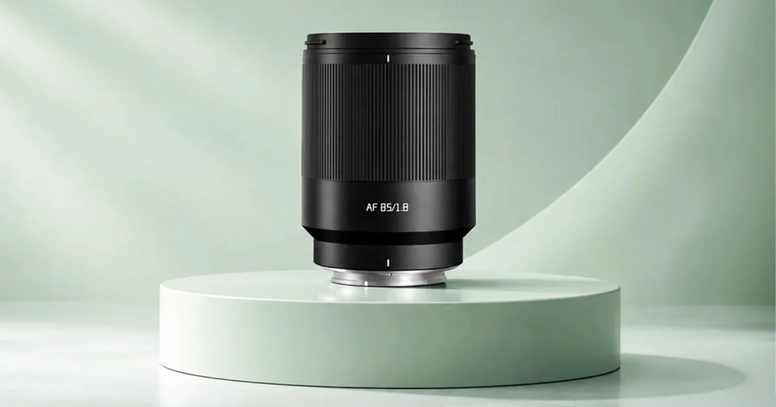 TTArtisan casse le marché : un 85 mm f/1.8 autofocus plein format à 99 dollars
