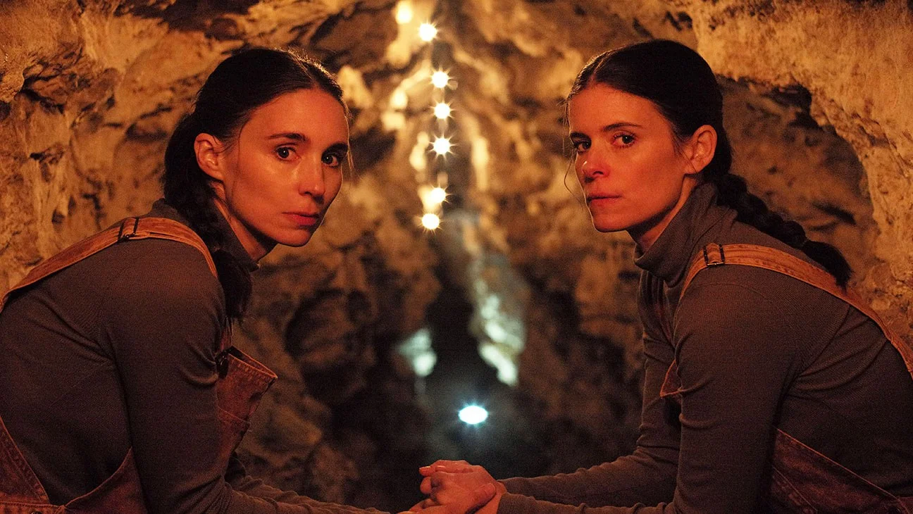 Bucking Fastard : Kate et Rooney Mara enfin réunies chez Herzog, et Venise reste froid
